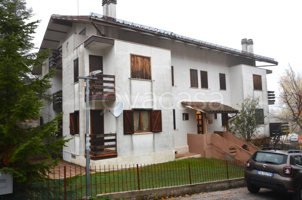 Appartamento in vendita a Ovindoli via Giuseppe Faelli