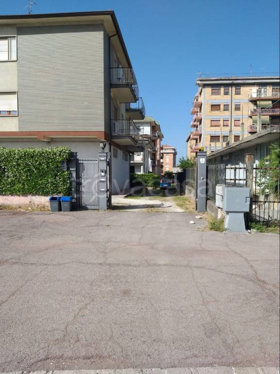 Garage in vendita a Sora via Carlo Pisacane, 3