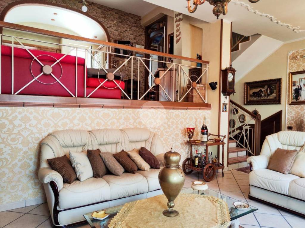 Villa a Schiera in vendita a Melito di Napoli via Gran Paradiso, 1