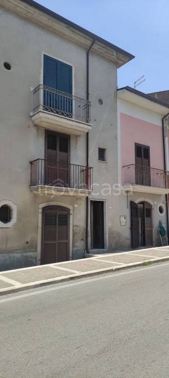Appartamento in in vendita da privato a Pratola Serra corso Giuseppe Garibaldi, 35