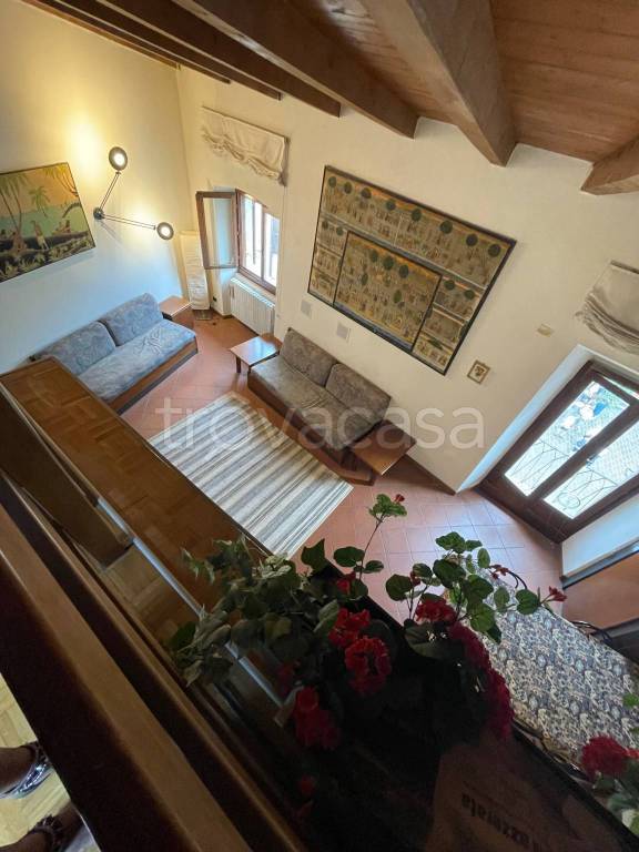 Appartamento in in affitto da privato a Salò lungolago Giuseppe Zanardelli, 65