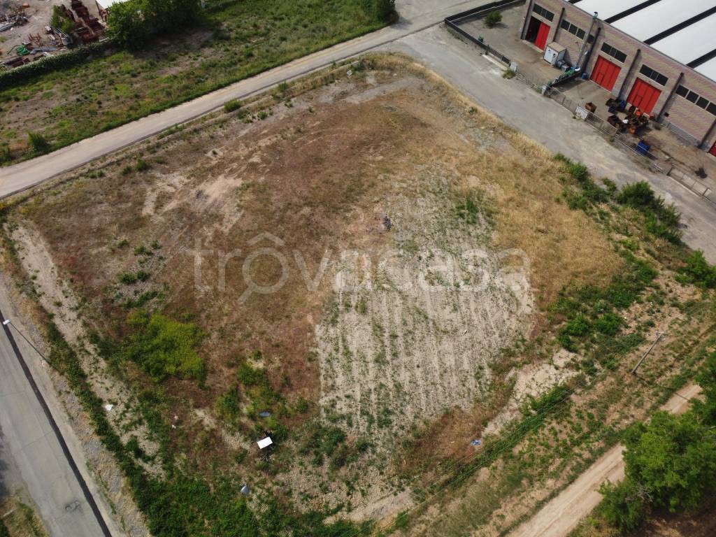 Terreno Residenziale in vendita a Tortona strada Provinciale dei Giovi