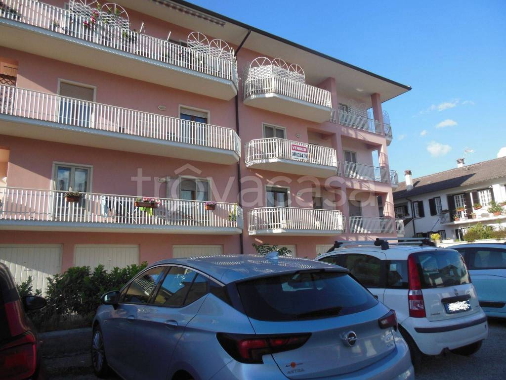 Appartamento in in vendita da privato a L'Aquila via San Raniero, 3