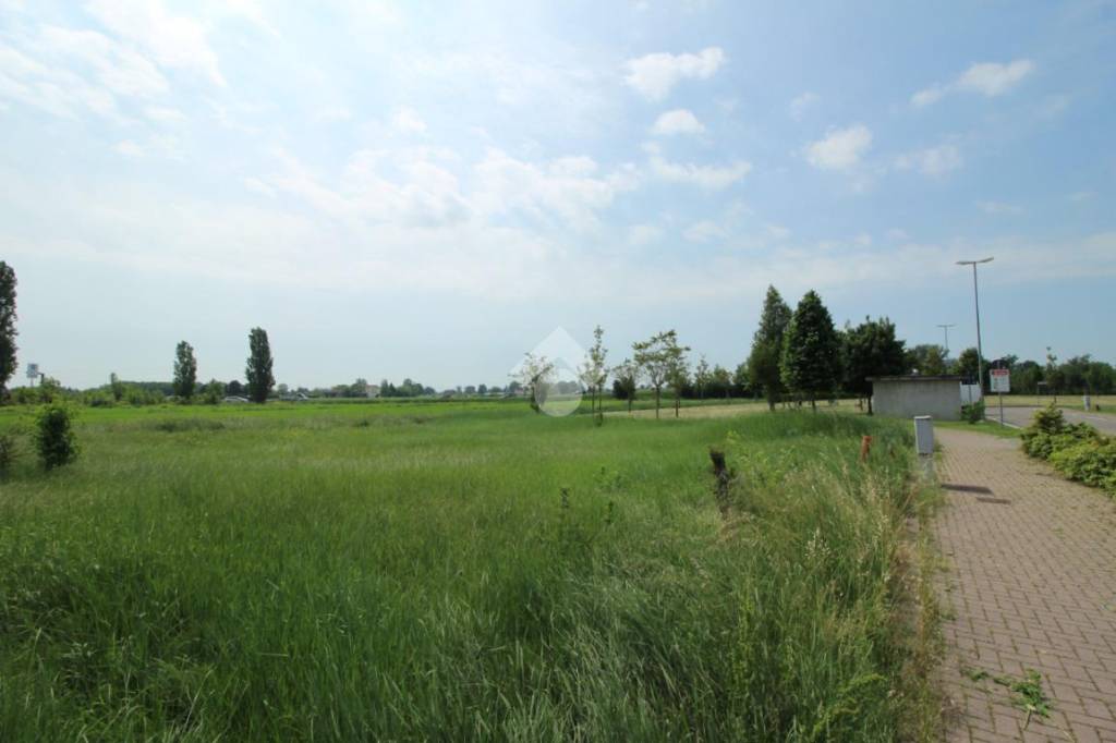 Terreno Residenziale in vendita a Carpi via Danubio, 13