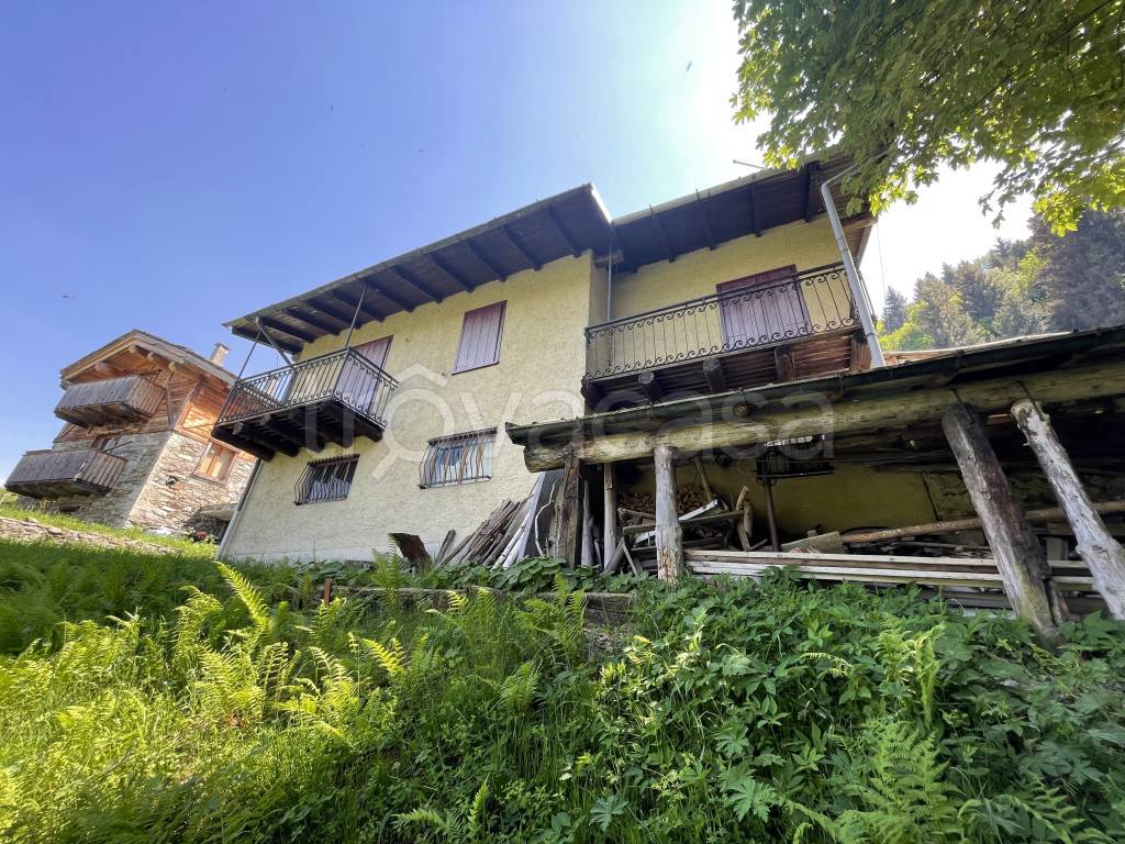 Casa Indipendente in vendita a Cosio Valtellino erdona
