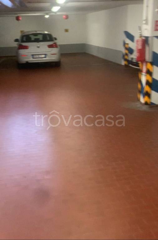 Posto Auto in vendita a Padova via San Massimo, 93