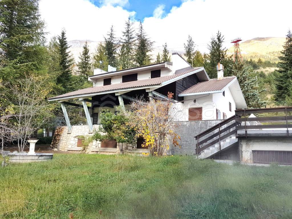 Villa in vendita a L'Aquila strda Statele Diciassette Bis