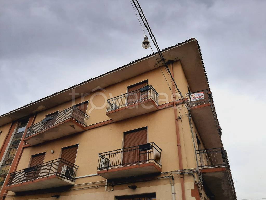 Appartamento in vendita a Giarre via Vincenzo Gioberti, 3