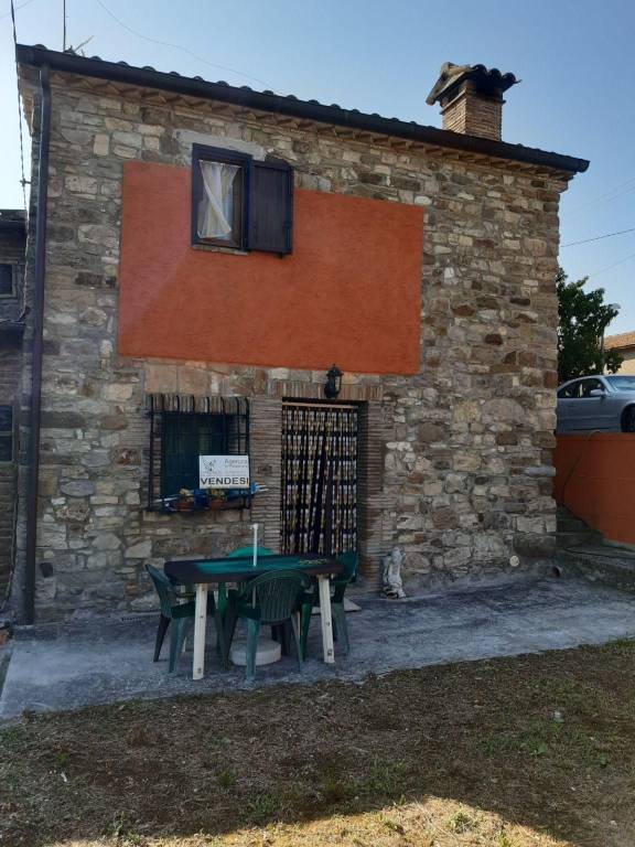 Casale in in vendita da privato a Monte Cerignone via Provinciale, 1