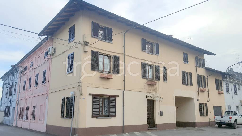 Villa a Schiera in vendita a Desana corso Giuseppe Garibaldi