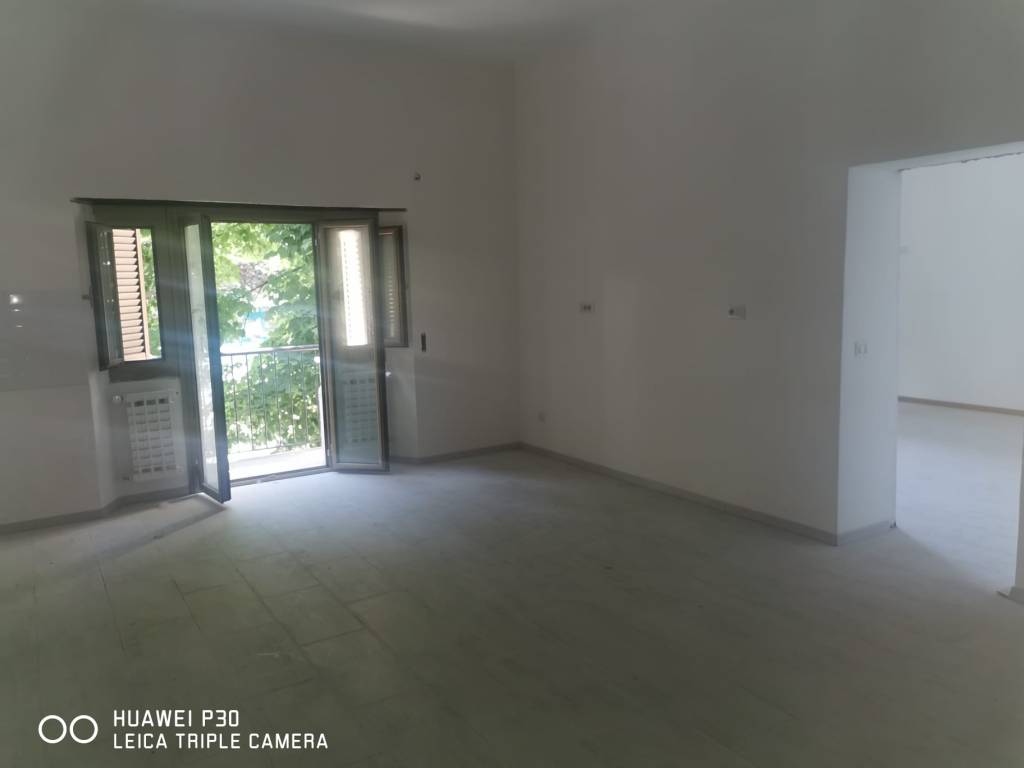 Appartamento in vendita a Guidonia Montecelio