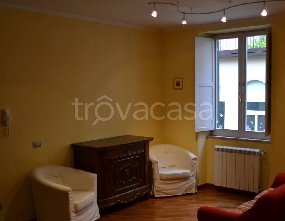 Casa Indipendente in in vendita da privato a Frosinone via Camillo Benso di Cavour, 32