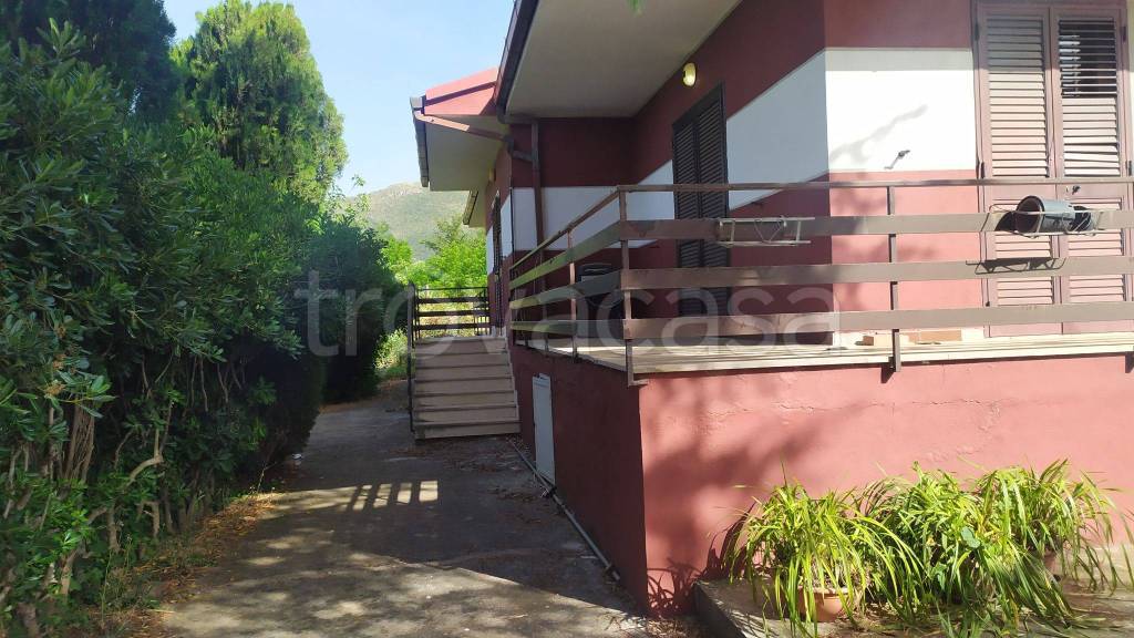 Villa in in vendita da privato a Calvi Risorta via Masseria di Giano, 22