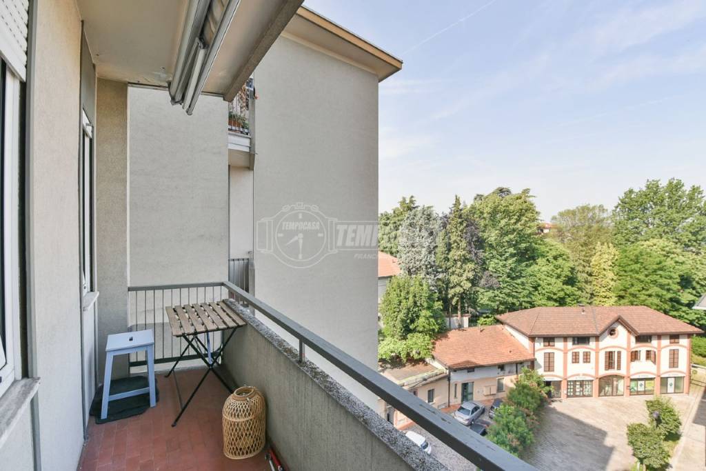 Appartamento in vendita a Cantù via Carlo Cattaneo