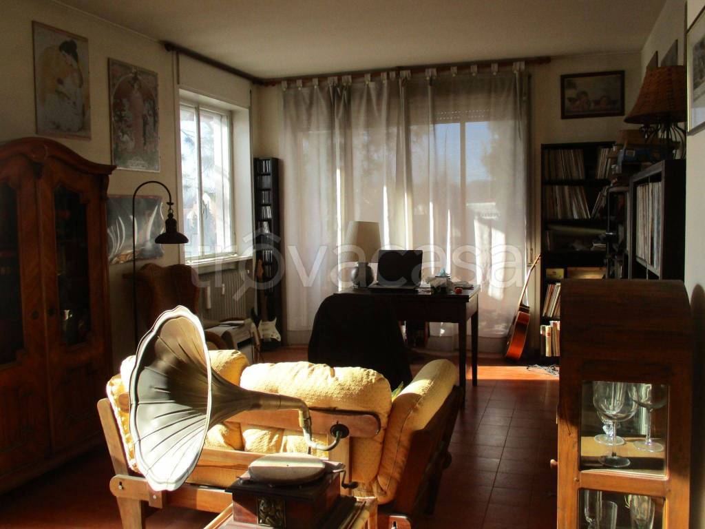 Appartamento in in vendita da privato a Gallarate via Enrico Fermi, 2