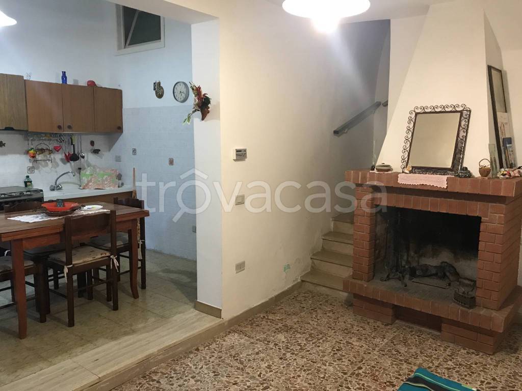 Appartamento in in vendita da privato a Lentella via Roma, 37