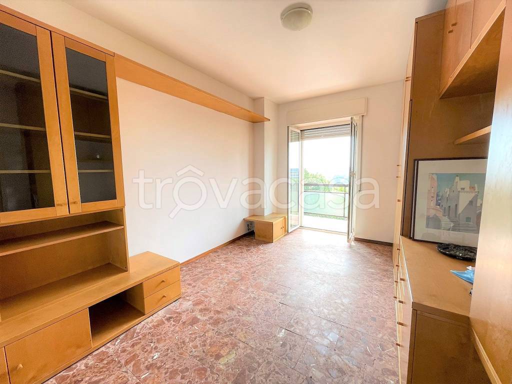 Appartamento in vendita a Cinisello Balsamo viale Romagna, 31