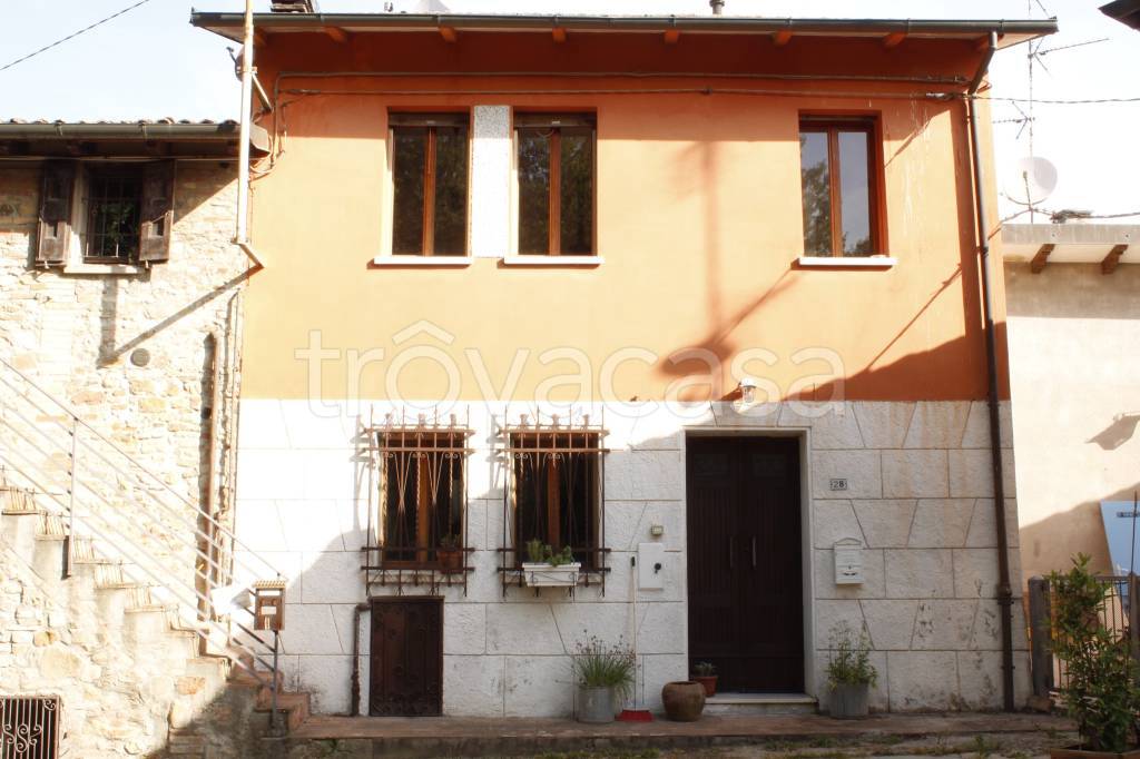 Appartamento in vendita a Valsamoggia via Castello Oliveto, 1