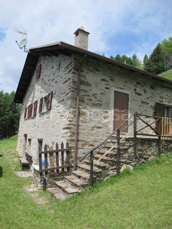 Villa in vendita a Grosotto passo del Mortirolo
