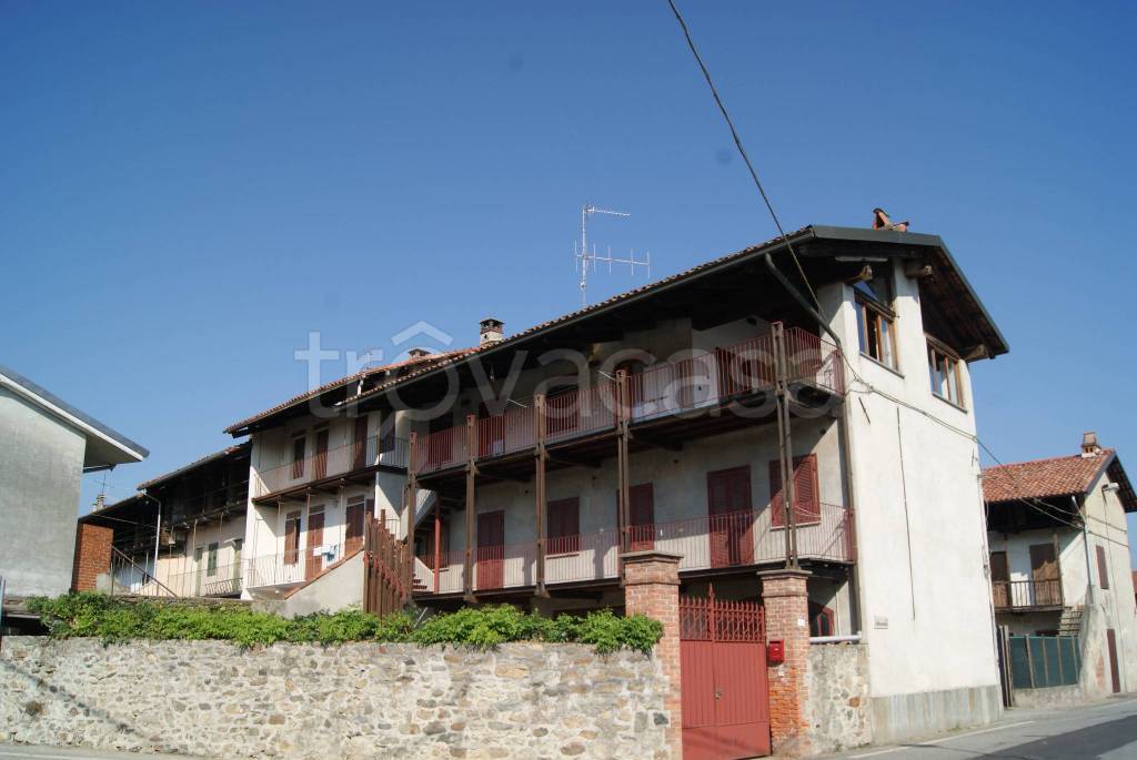Casa Indipendente in vendita a Settimo Rottaro via IV Novembre