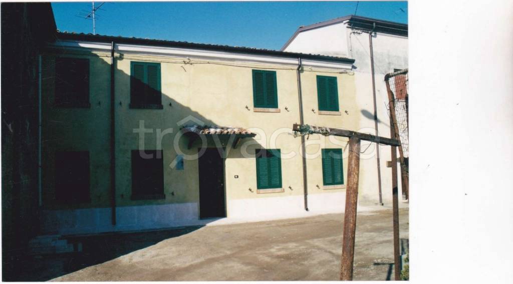 Villa a Schiera in in vendita da privato a Castellucchio via g. Gafurro