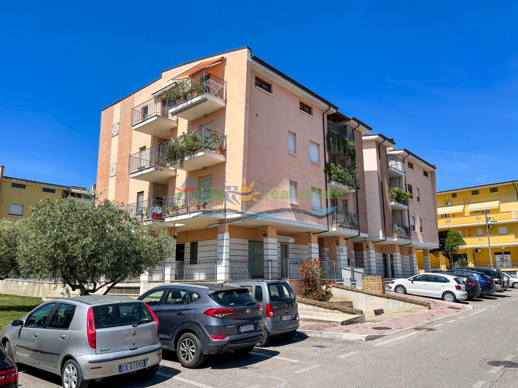 Appartamento in vendita a Cepagatti via Marche