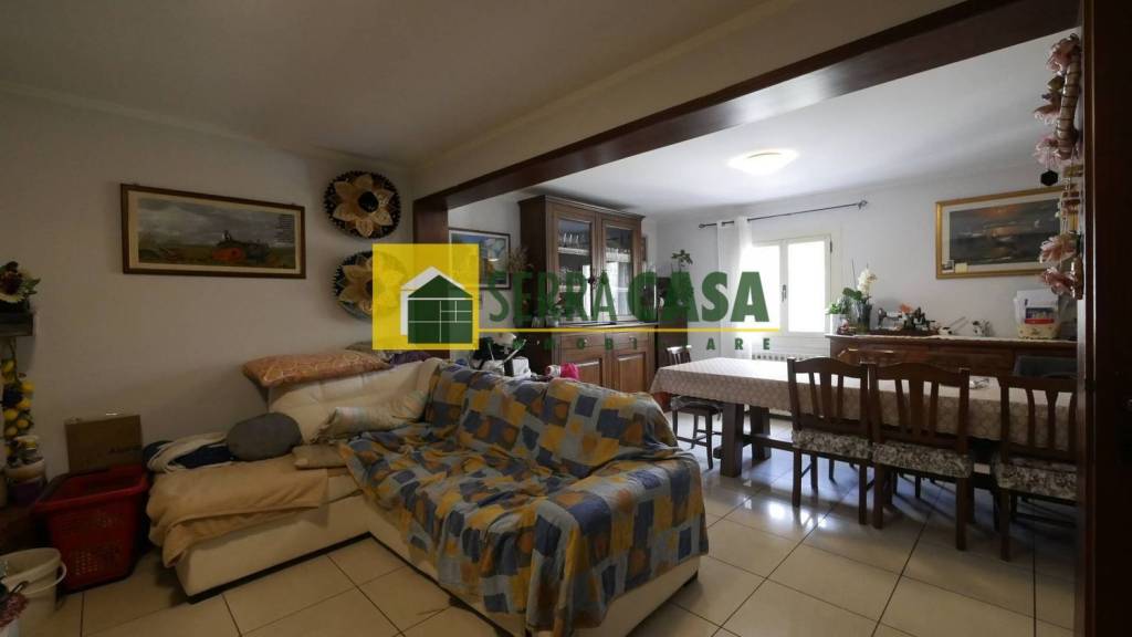 Villa in vendita a Serramazzoni via Pompeano, 2500