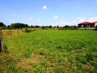 Terreno agricolo in vendita a cermenate via cascina lavezzari