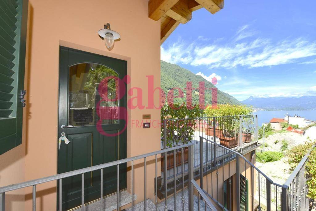 Villa Bifamiliare in vendita ad Argegno via Pizzo Gordona, 23