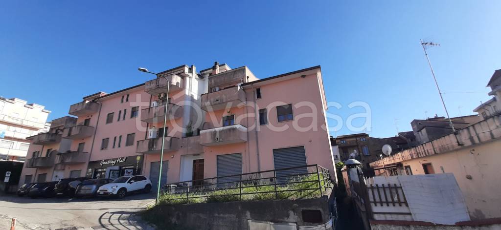 Appartamento in vendita a Vallo della Lucania via Raffaele Passarelli, 8