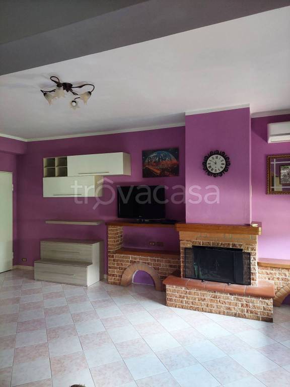 Appartamento in in vendita da privato a Castelnuovo di Garfagnana viale Giovanni Pascoli, 44
