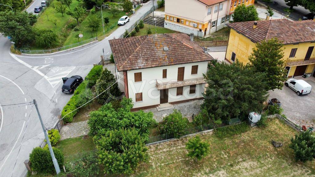 Villa in in vendita da privato a Urbino via Don Bramante Ligi, 2