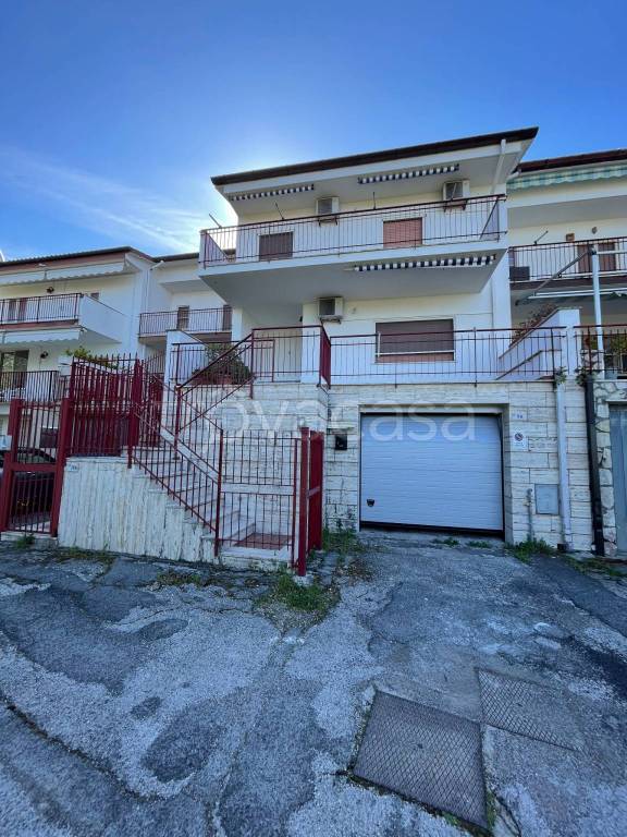Villa a Schiera in in vendita da privato a Sperlonga via dei Carrubi