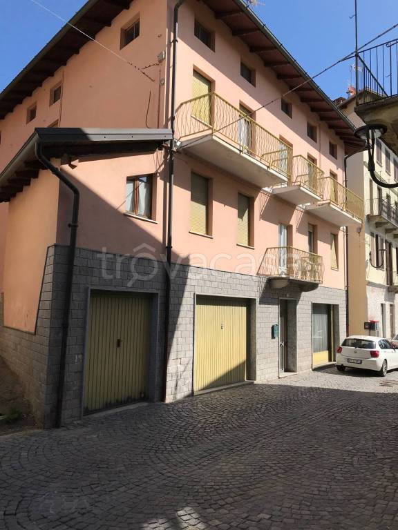 Villa Bifamiliare in in vendita da privato a Valdilana via Giuseppe Mazzini, 32