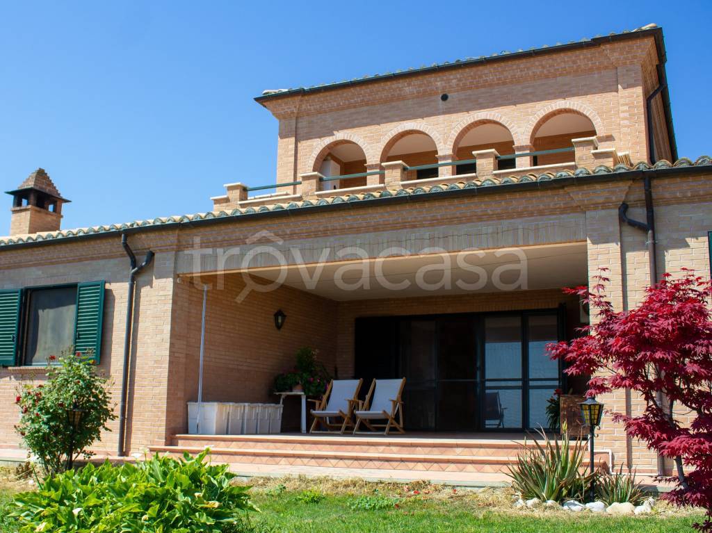 Villa Bifamiliare in vendita a Roseto degli Abruzzi località Solagna, 19