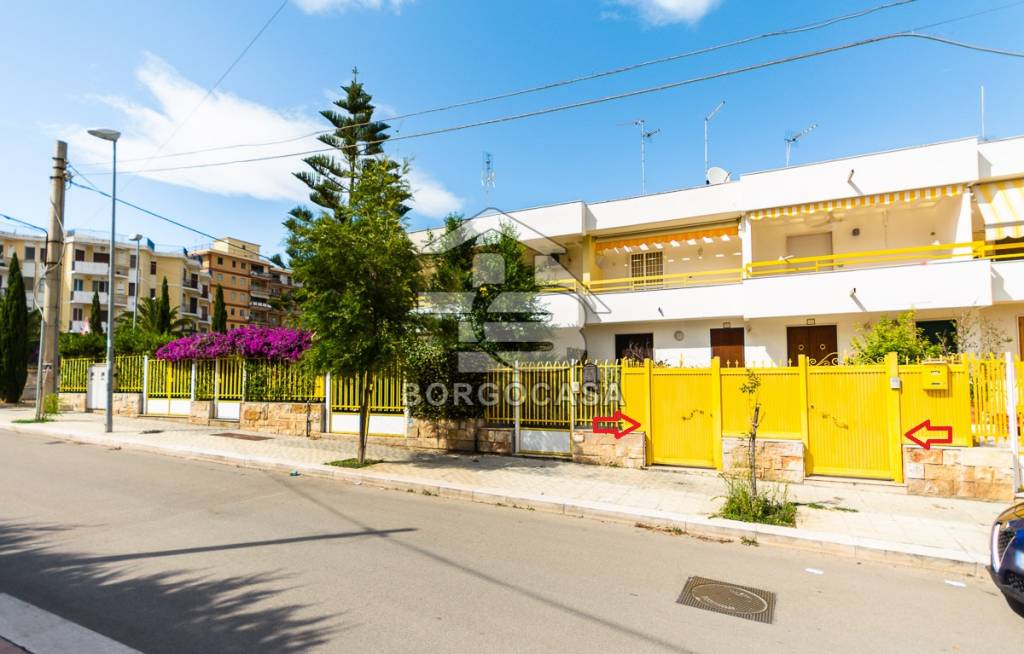 Appartamento in vendita a Manfredonia viale Ozita, 30