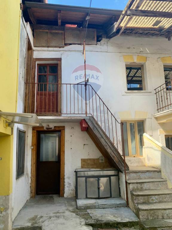 Casa Indipendente in vendita a Valle San Nicolao frazione Brovato, 22