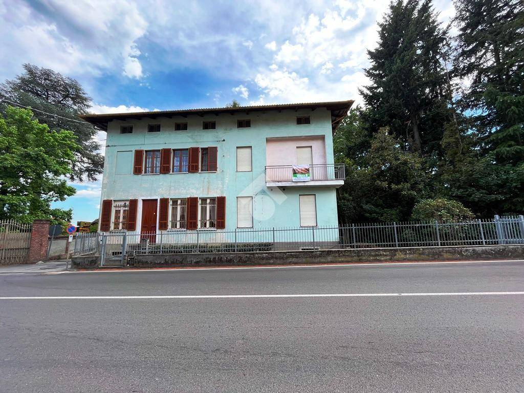 Villa in vendita a Castellamonte via c. Botta, 58