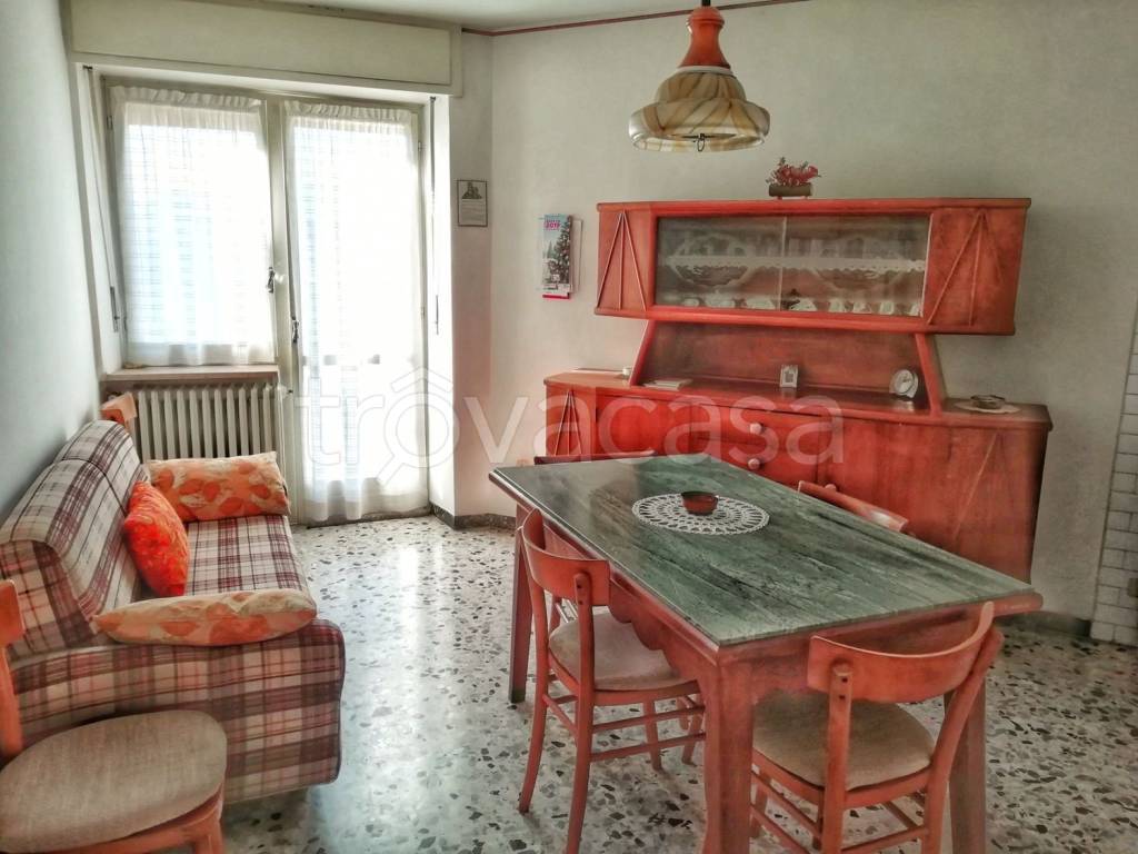 Villa in vendita a Ozzano Monferrato via Cesare Battisti, 5