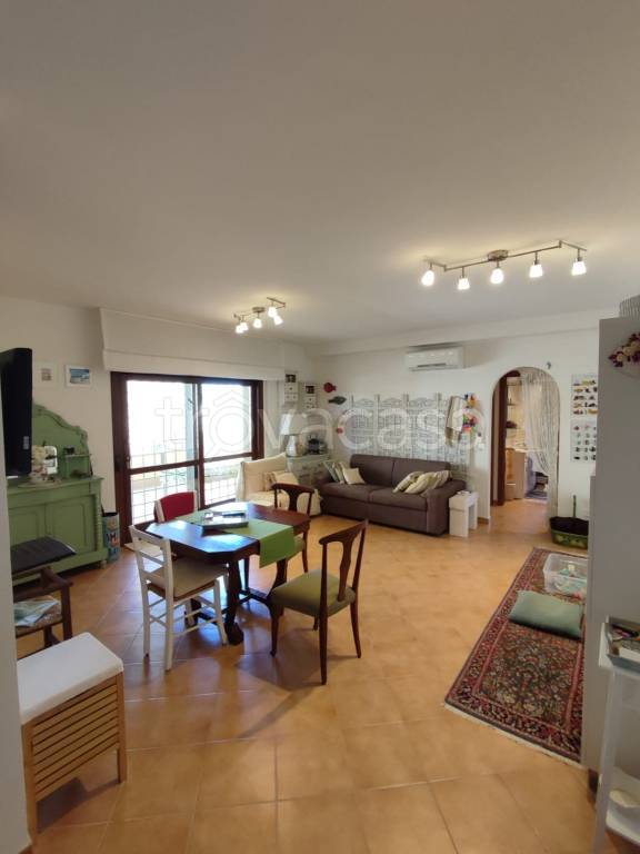 Appartamento in vendita a San Felice Circeo via 4 Maggio