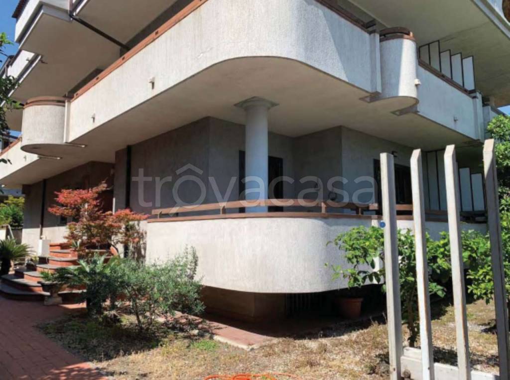 Villa Bifamiliare all'asta a Somma Vesuviana via Aldo Moro, 154