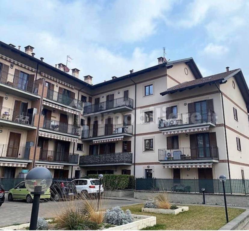 Appartamento in vendita a Nichelino via Colombetto