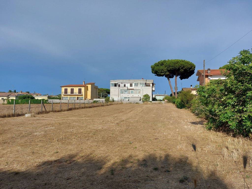 Terreno Residenziale in vendita ad Anzio via Albano