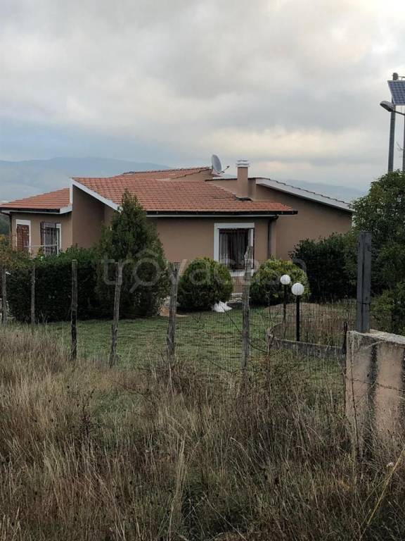 Villa in in vendita da privato a Conza della Campania contrada Seta, 38