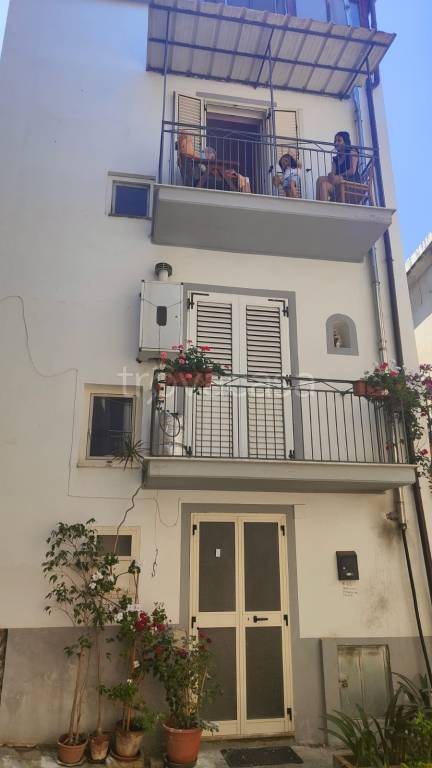 Casa Indipendente in vendita ad Ascea via Benedetto Cairoli