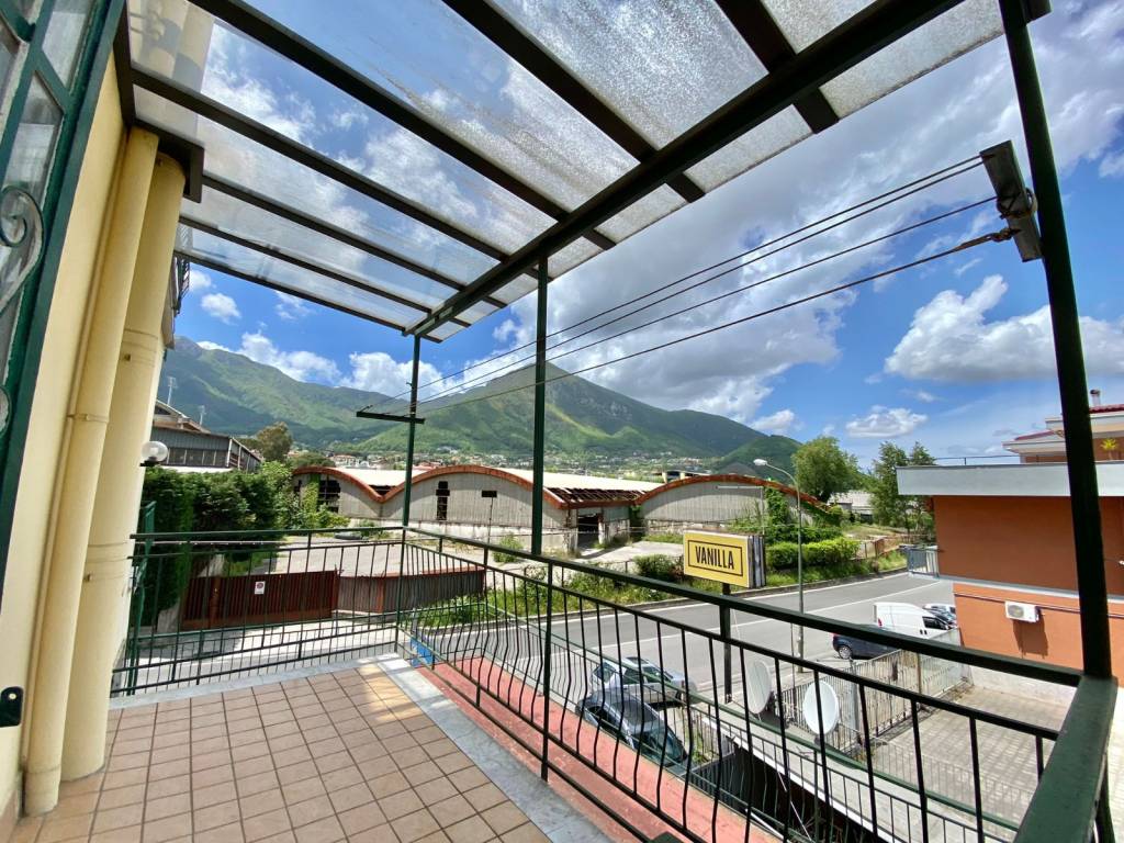 Appartamento in vendita a Cava de' Tirreni via 25 Luglio