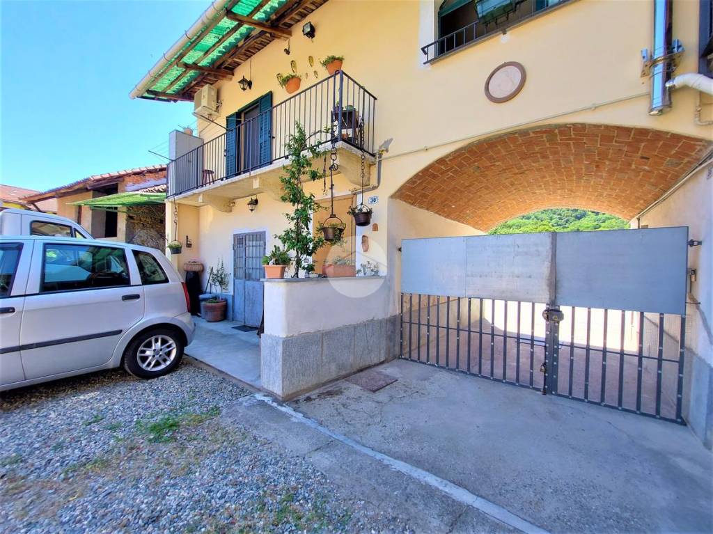 Casa Indipendente in vendita a Cumiana via don gaude, 36