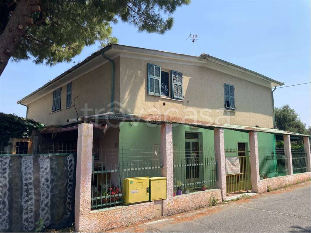 Casa Indipendente in vendita ad Albenga regione Antognano