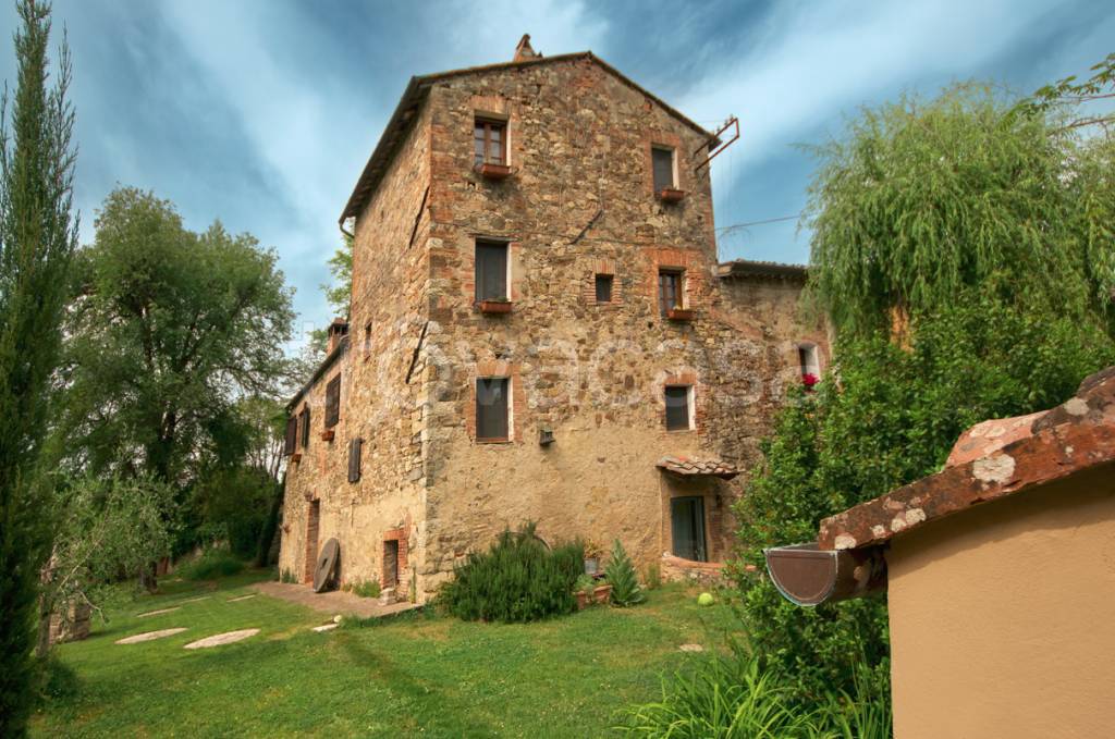 Villa in vendita a Gaiole in Chianti strada Provinciale di Montevarchi