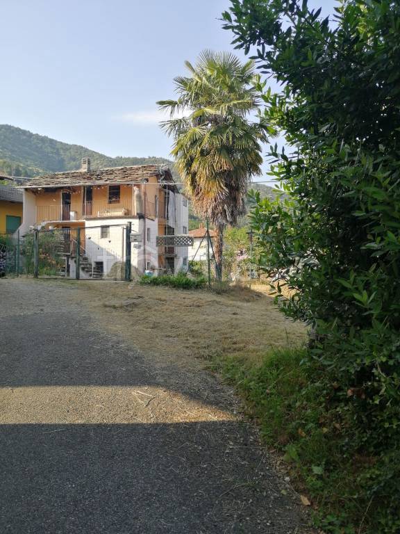 Villa in in vendita da privato a Canischio frazione Mezzavilla, 15